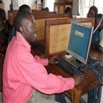 Je suis Blaise Kibalonza Kabwende n� � Minova (territoire de Kalehe. Je suis licenci� en sciences �conomiques et de gestion et actuellement Ing�nieur informaticien au Centre Informatique du Mill�naire (CIM). Je reste � Goma