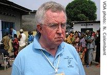 Carter Center delegation leader Joe Clark