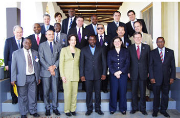 Joseph Kabila with members of the Security Council