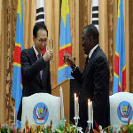 President Lee Myung bak and Joseph Kabila during a state diner in Kinshasa