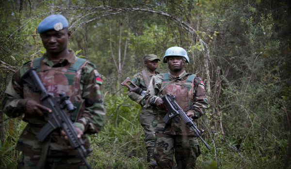 Elements of the Malawi contingent of the Intervention Brigade on a joint patrol with Government forces in the Democratic Republic of the Congo (DRC). UN Photo/Sylvain Liechti