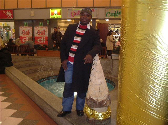 Je suis dans un supermarché dans la ville de Brescia en Italie.