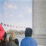 Les gens assistent à l'inauguration historique du Président Barack Obama au Washington Mon ...