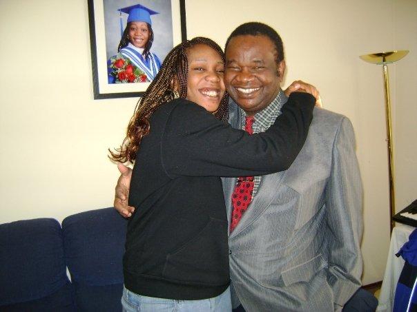 Papa je t'aime, ta fille chérie Mama Mwilu Patricia Kumbakisaka.