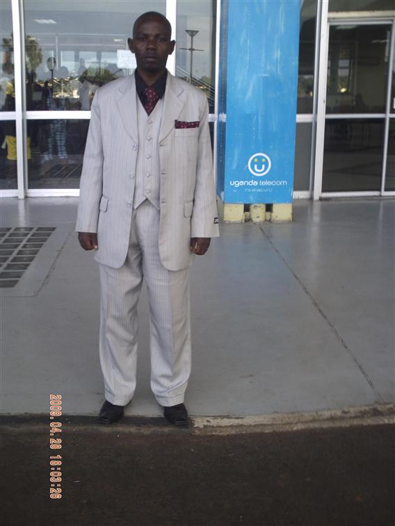 Je suis à l'aeroport de Kampala