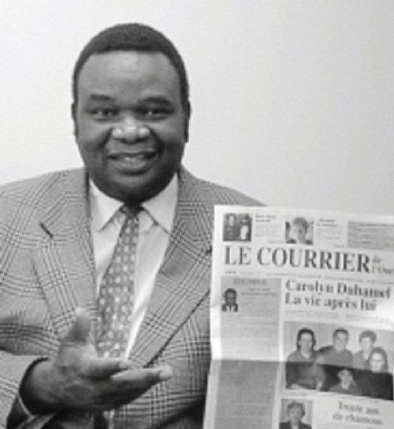 A la sortie de mon journal, le Courrier de l'Ouest, Dr. Léopold Kumbakisaka Éditeur-Directeur , Canada 2003