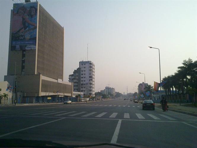 Place d'indpendance (gare centrale).